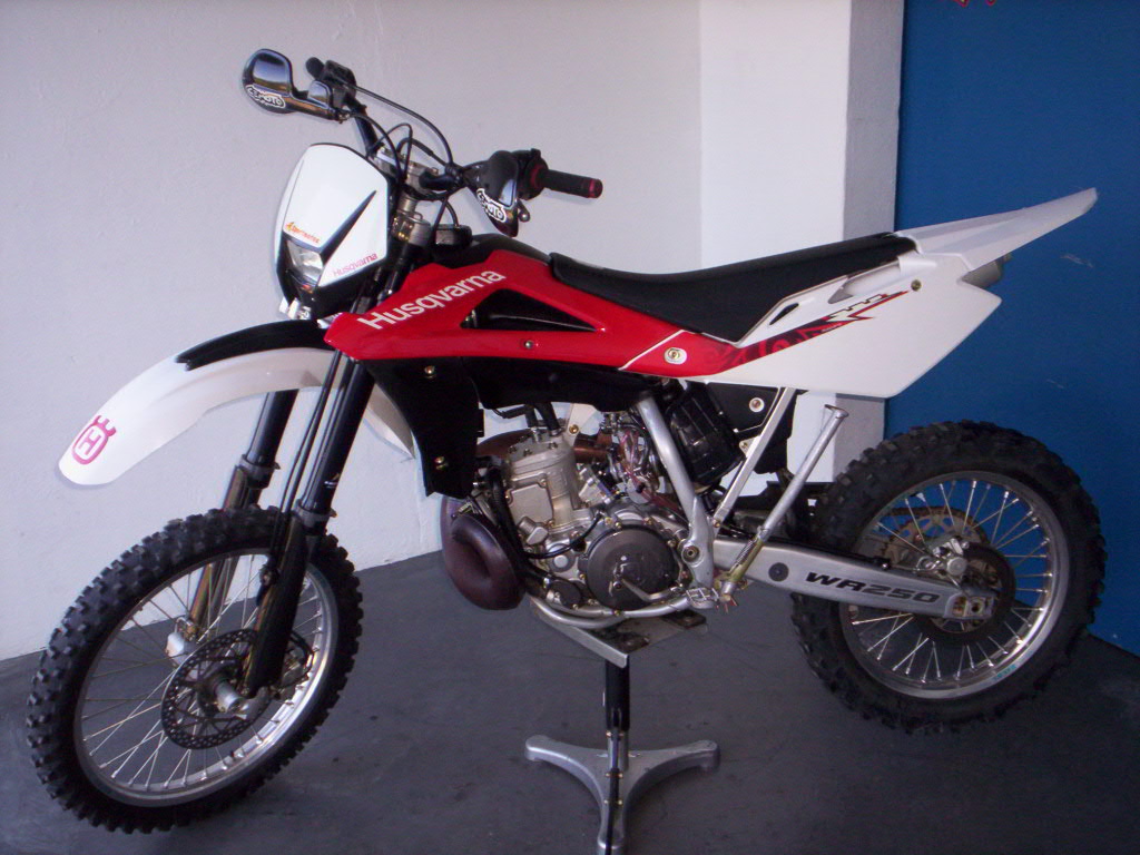 HUSQVARNA WR 250